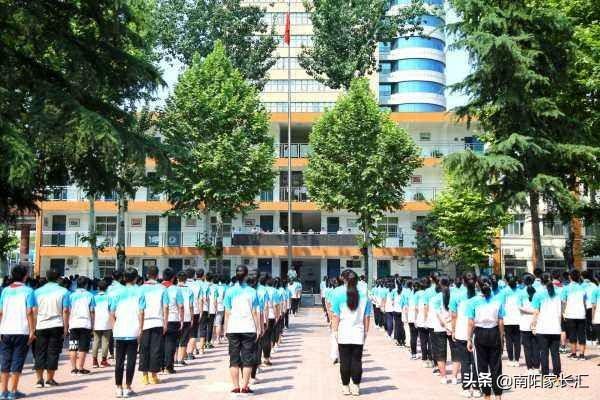 鸡头还是凤尾？南阳重点初中的普通班值得去吗？