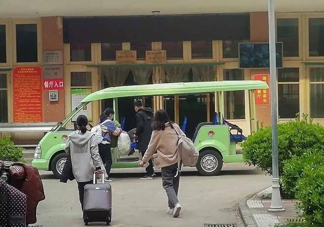 现场：南阳一中返校复学首日全流程：贴心、放心
