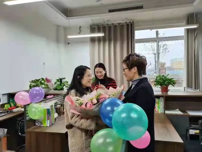 南阳第五完全学校徐礼娜