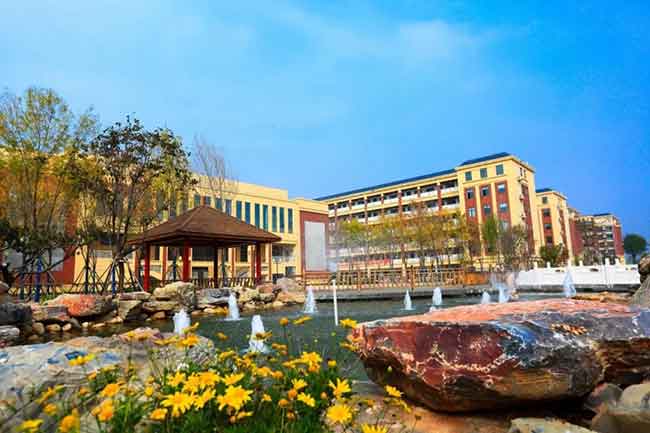 <a href='http://www.nyedui.com/tags/第一完全学校/' target='_blank'><u>南阳市第一完全学校</u></a>高中